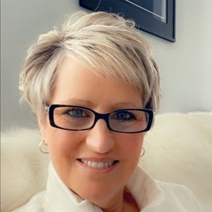 Meet your Posher, Stacy